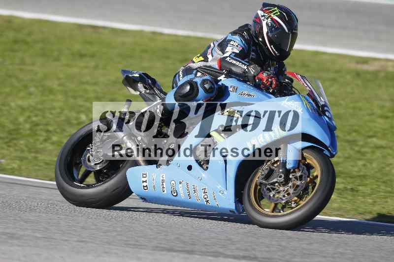 /02 28.-31.01.2025 Moto Center Thun Jerez/gruen-green/164